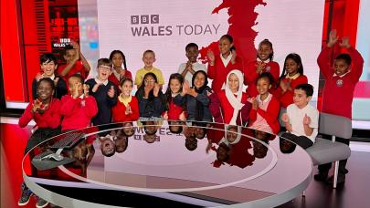Group of school children in BBC Wales Today studio